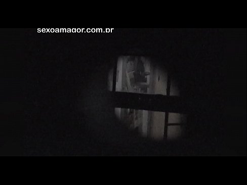 ❤️ Szőke lányt titokban videóra vette a környékbeli kukkoló, aki üreges téglák mögé rejtőzött ❌ Sex video at hu.redporn-tv.ru ️